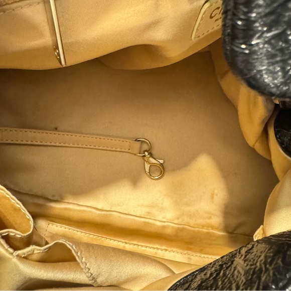 Vintage Chanel Rodeo Drive Accordion Flap Bag Patent Vinyl Medium - Picture 12 of 16